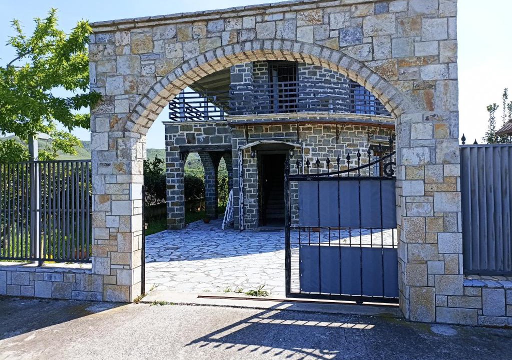 Ishem Villa | Villa Gjiri Lalzit Beach