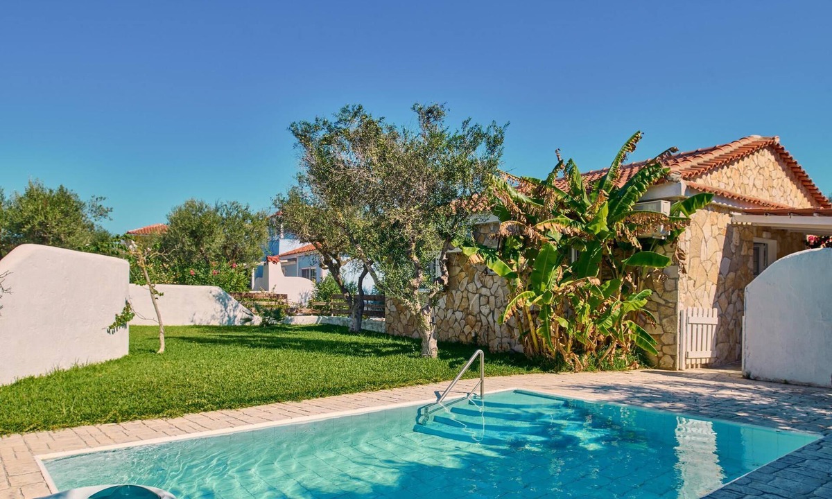 Vasilikos Villa | Villa Hera Periyali