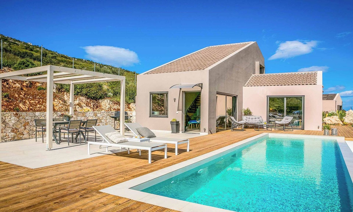 Skala Villa | Villa Iliotropos - One Bedroom Villa, Sleeps 3