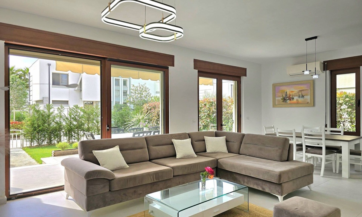 Ishem Villa | Villa in Gjiri Lalzit by Rock Beach