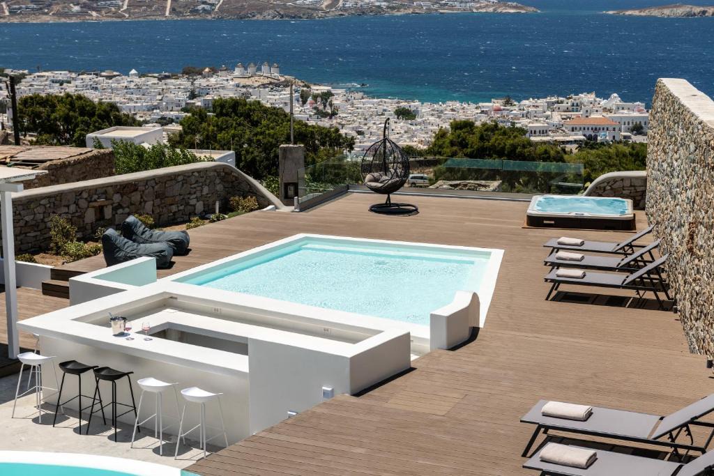 Mykonos Town Villa | Villa in Mykonos - 6 bedroom - 1km from Mykonos Town - Infinity pool - Sunset view