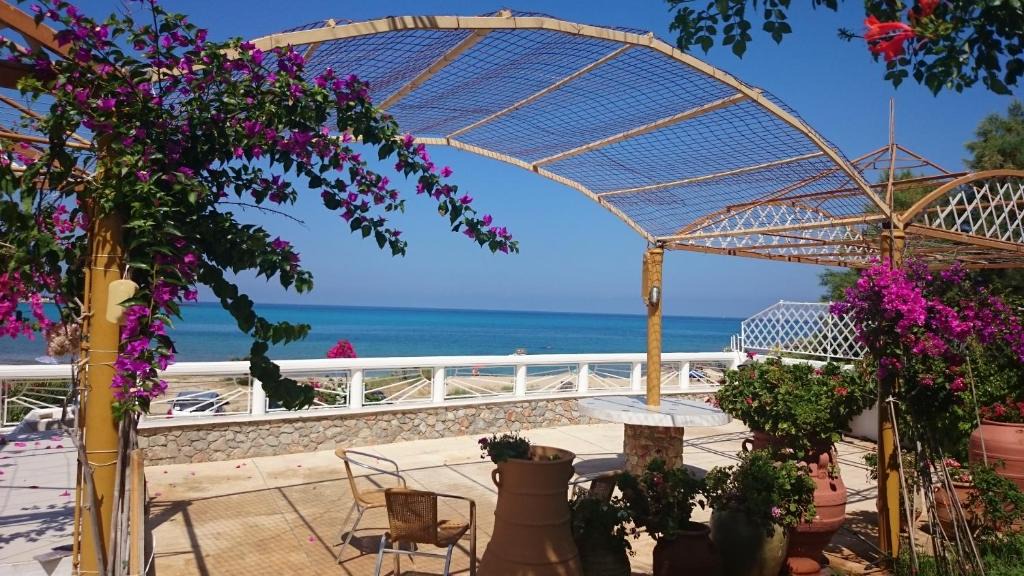 Stavros House | Villa in the sea Crete
