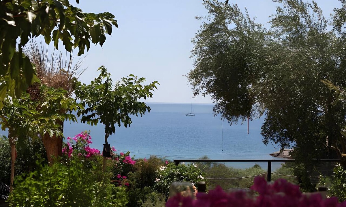 Agios Emilianos Villa | Villa Iva – The Perfect Getaway by Agios Aimilianos Beach