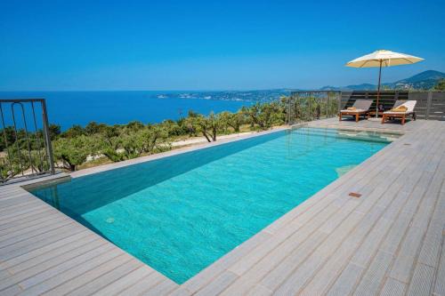 Mousata Villa | Villa Katoikia Mia by Villa Plus