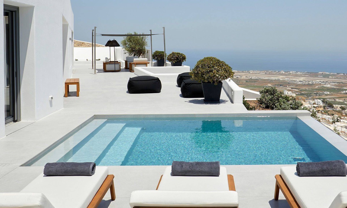Santorini Villa | Villa Kenan with pool & jacuzzi - My Rental Homes