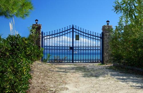 Lefkimmi Villa | Villa Lefka Stunning Seaside Villa in Corfu with Private Gardens