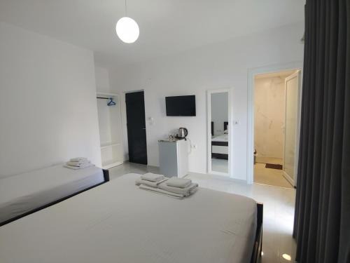 Ksamil Hotel | Villa Leo-Zeka Ksamil