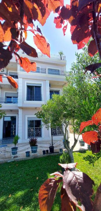 Ishem House | Villa Luiss Panorama