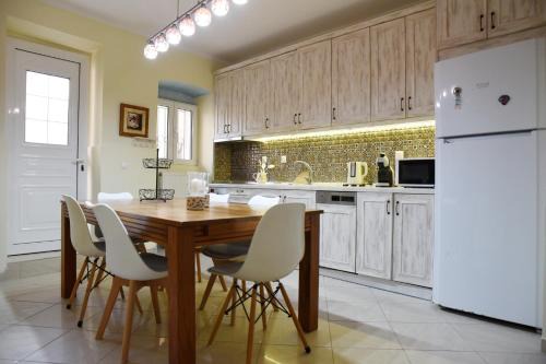 Corfu Town Apartment | Villa Maxim in Corfu Town