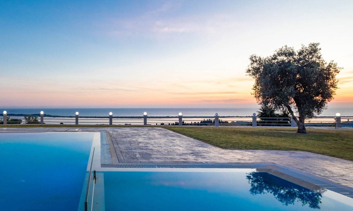 Dafnata Villa | Villa Mediterranean View