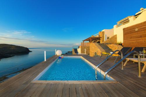 Xilokeratidi House | Villa Merhia Seaview - Private Pool & Hot Tub