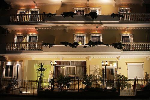 Olymbiaki Akti Apartment | Villa Niki