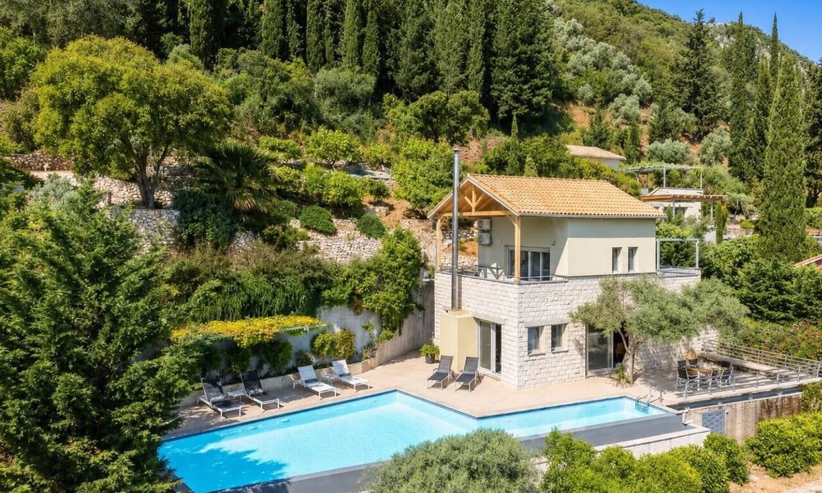 Agios Ioannis Villa | Villa Oleana - Three Bedroom Villa, Sleeps 6