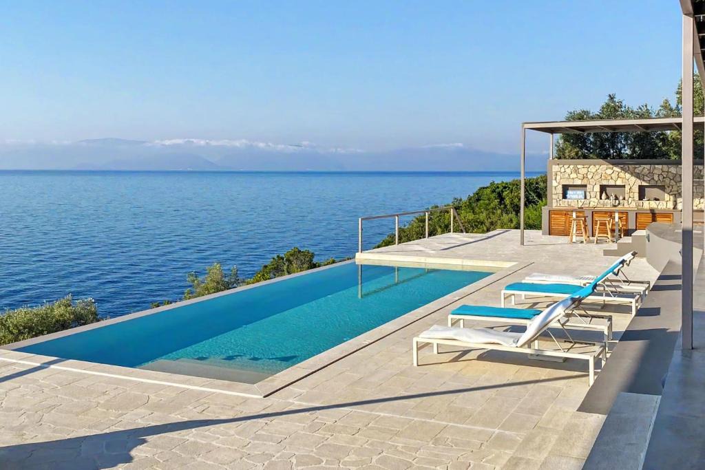 Evgiros Villa | Villa Oneiro Exclusive Escape With Private Pontoon & Luxe Amenities