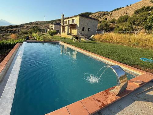 Jala Villa | Villa Rovishta