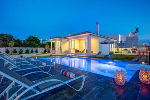 Agrilia Villa | Villa Sofinta by Villa Plus