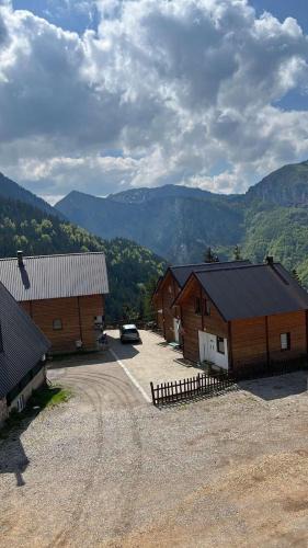 Pejë Villa | Villa Te Ibra - Rugovë
