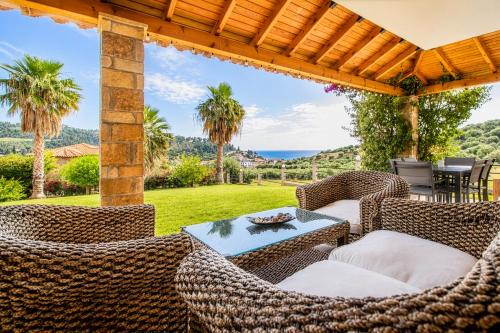 Nea Skioni Apartment | Villa Thaleora