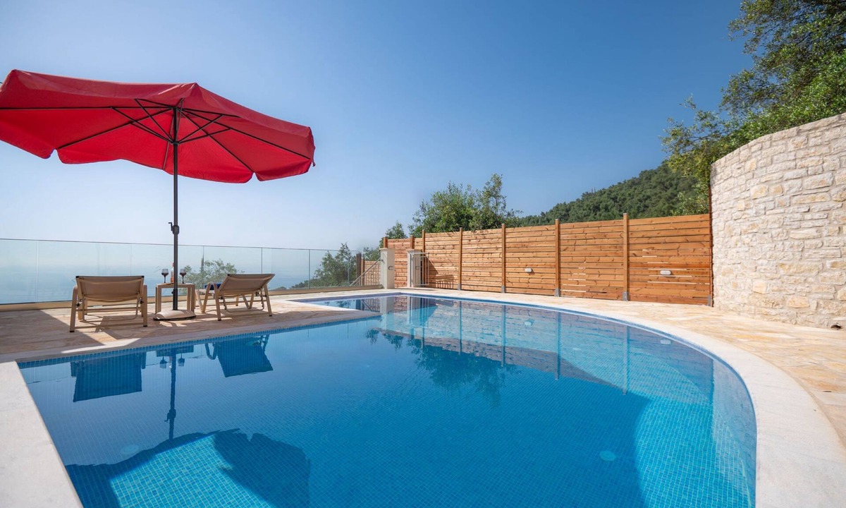 Nisaki Villa | Villa TheView in Katavolos