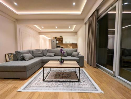 Berat Apartment | Villa with Garden and Veranda