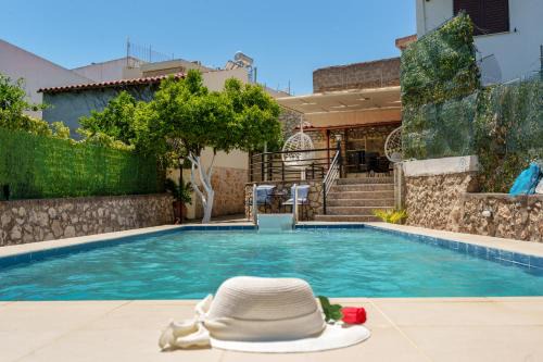 Prines House | Villa Zambia with Private Pool and BBQ