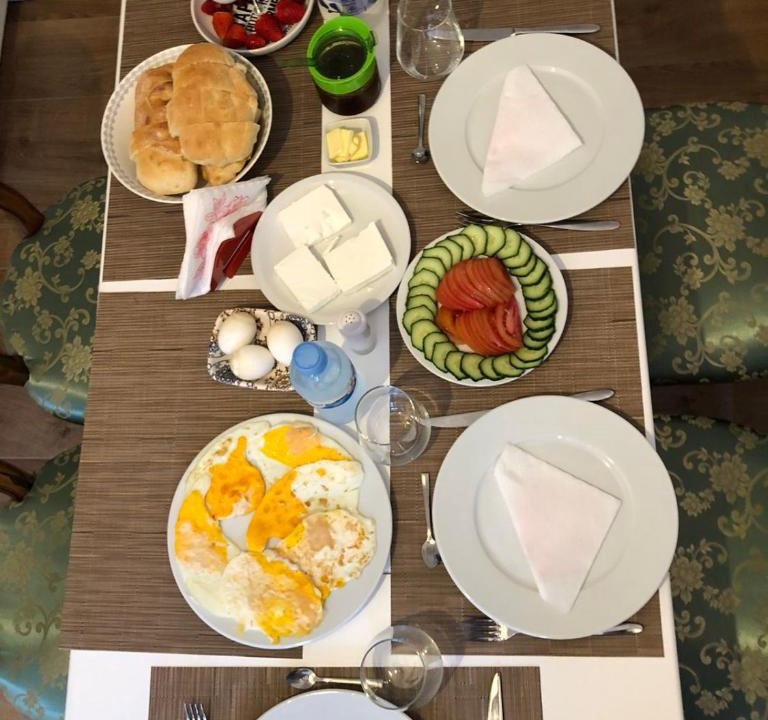 Shkoder Bed & Breakfast | Vintage Villa