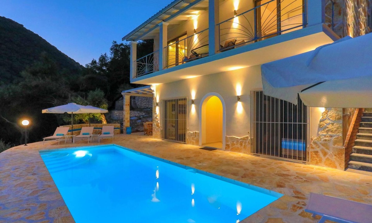 Agni Villa | Vista Mare Assinia in Kentroma