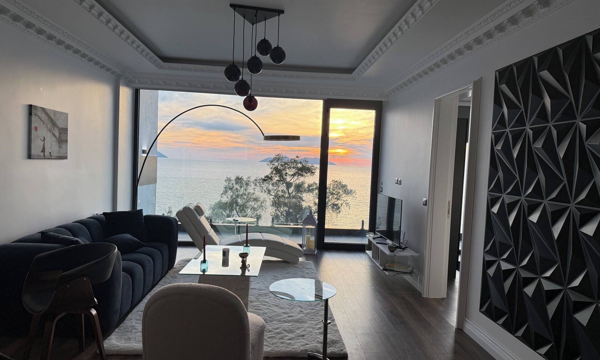 Vlore Apartment | Wake Up Above the Sea – Elegant Coastal Living at The Velvet Wave