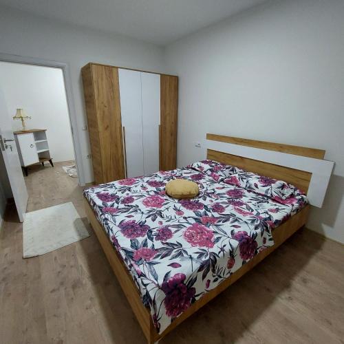 Çagllavicë Apartment | White Apartments