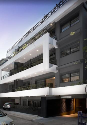 Ilisia Apartment | White Halo Retreat