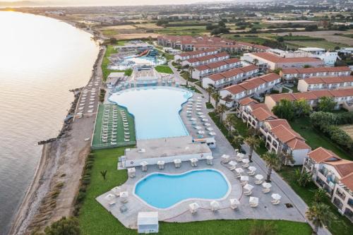 Tingaki Hotel | White Olive Marine Aquapark