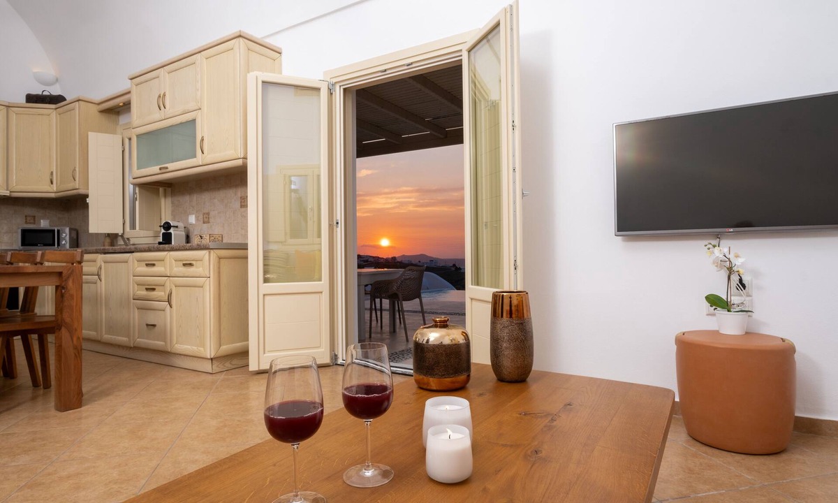Santorini Villa | White Orchid Villa