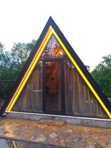Shkoder House | Windmill Shkodra Villa's & Gesthouse