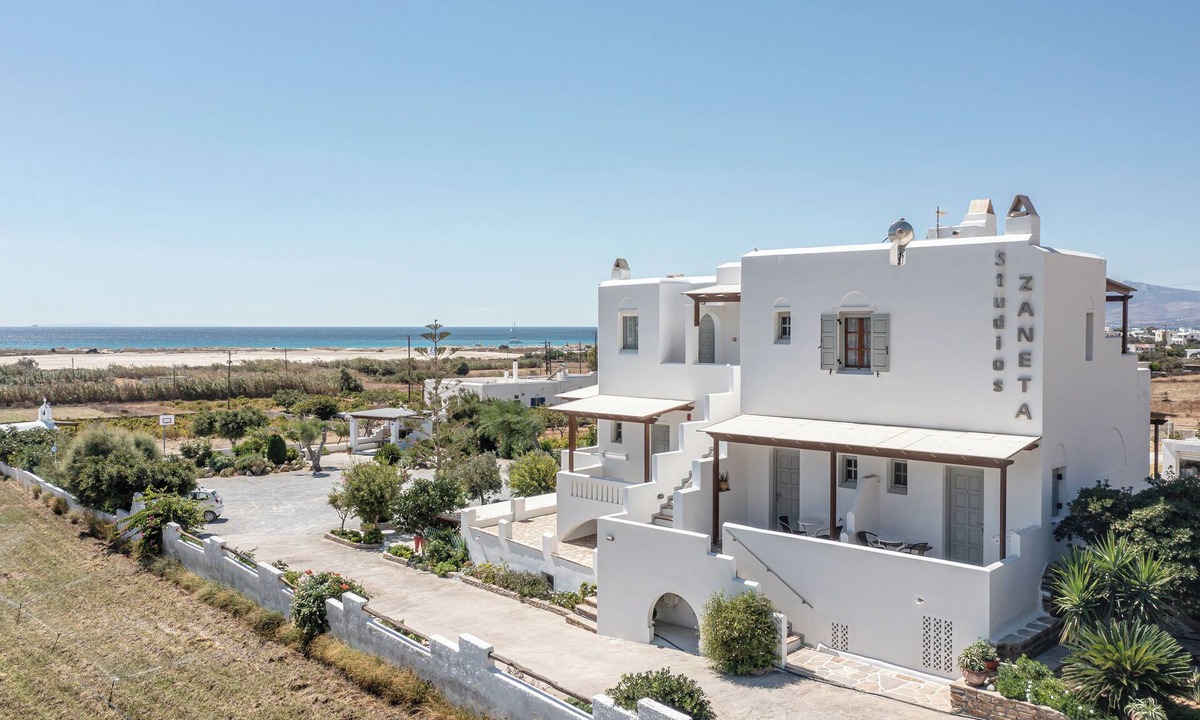 Mikri Vigla Apartment | Zanneta Apartments and Suites