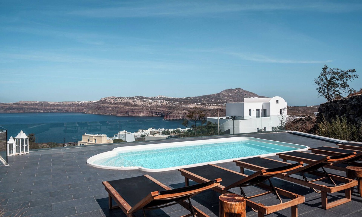 Akrotiri Villa | Zen Villas