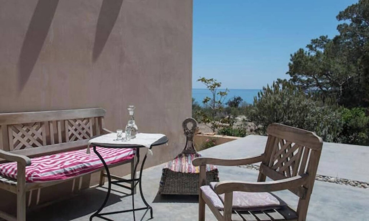 Ierapetra House | Zephyra - Refúgio à Beira-Mar com Vista Deslumbrante em Creta