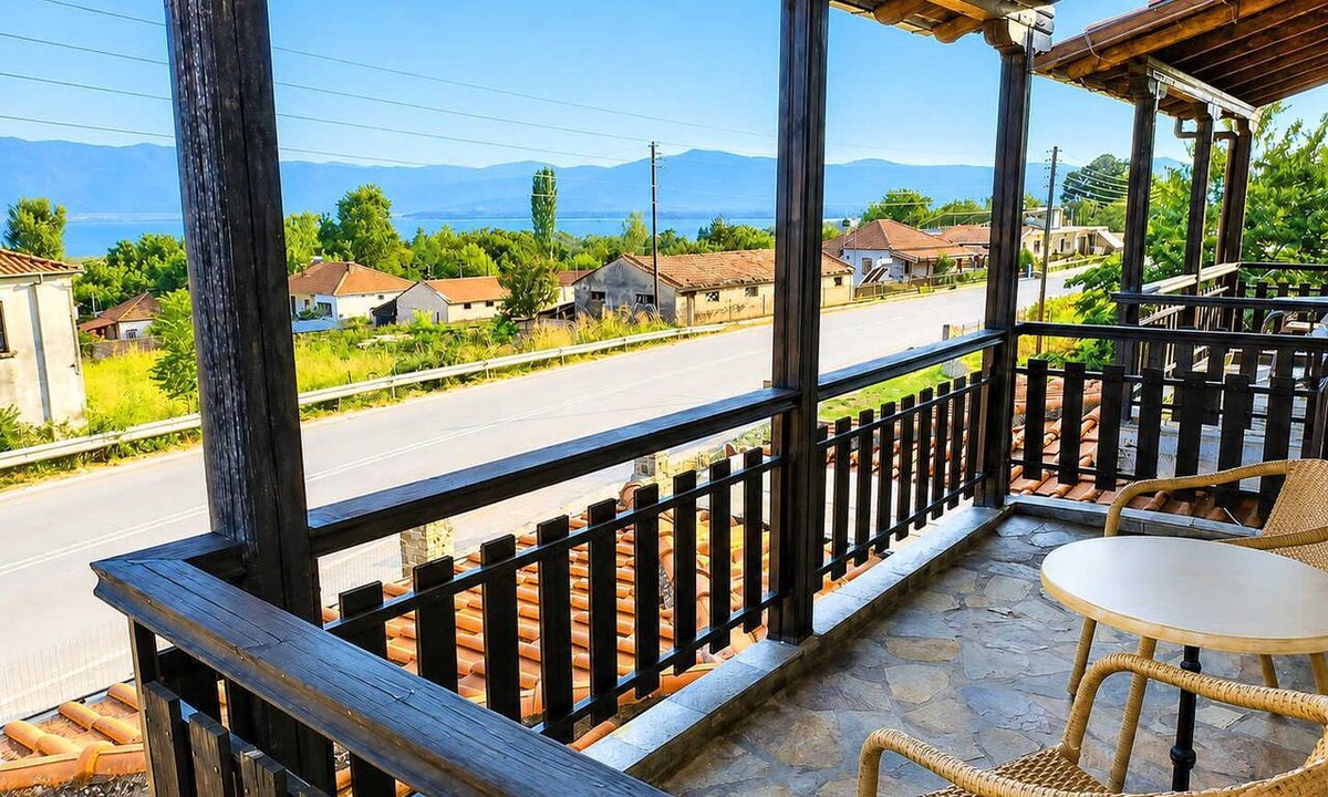 Mandrakion Apartment | Zidoron House - Peaceful Retreat at Lake Kerkini