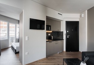 Charming 1BR Apartment at WYZ Athens in Athens