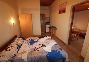 White House Pagoi Apartment