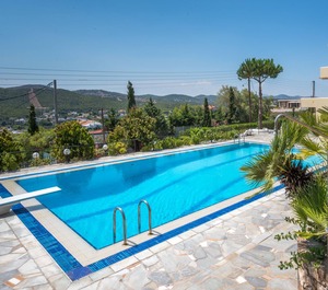 Villa Adamite 