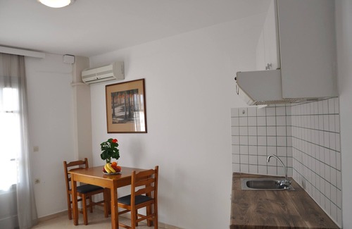 Limenas Chersonisou Apartment | Helen Suites