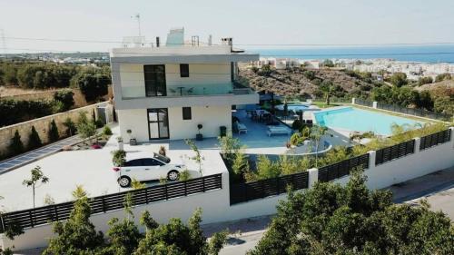 Piskopiano Villa | Orama Luxury Villa 4 Bedrooms with Private Pool