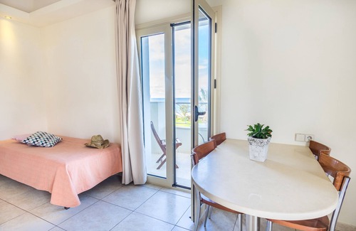 Stalida House | Pela Sofia
