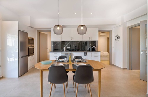 Kamilari House | Ήσυχο μέρος στο κέντρο του χωριού με όμορφη θέα.