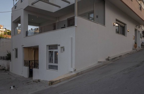 Kamilari House | Ήσυχο μέρος στο κέντρο του χωριού με όμορφη θέα.