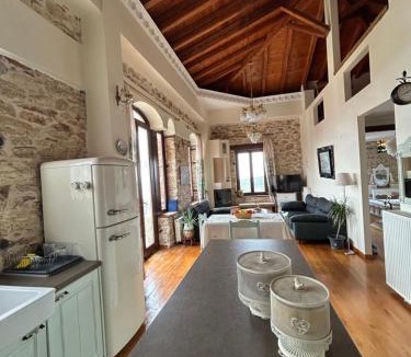 Mileai Apartment | Αρχοντικό Γιούλη