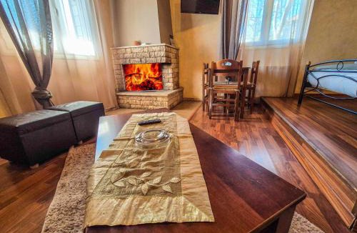 Synikia Mesi Trikalon House | Αρχοντικό Τρικάλων