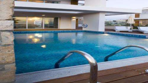 Patras Apartment | Ελιά και Θάλασσα House