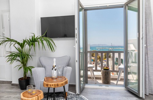 Old Town Naxos House | Ελ puerto luxury port suite 2