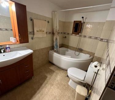 Chios Apartment | Παραδοσιακή διωροφη οικία